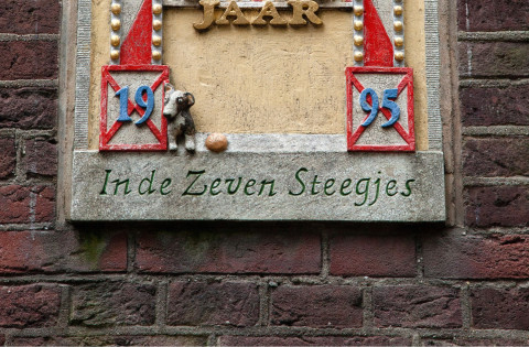 Bord de Zeven Steegjes 50 jaar