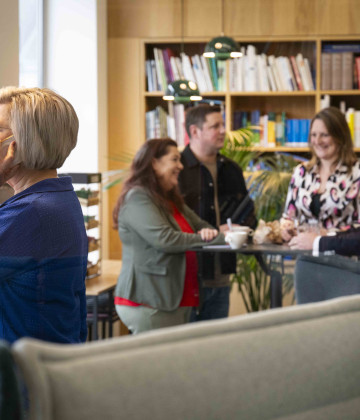 Medewerkers van het Restauratiefonds aan het werk