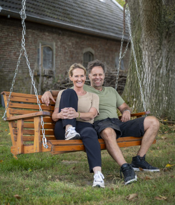 Annemarie en Leon van Tuijl, eigenaren van Boerderij Scholtenshof