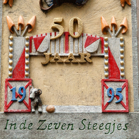 Bord de Zeven Steegjes 50 jaar